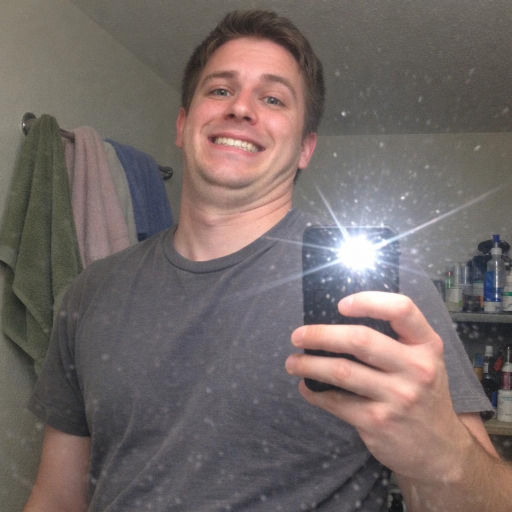 Bad dating photo example - bathroom selfie